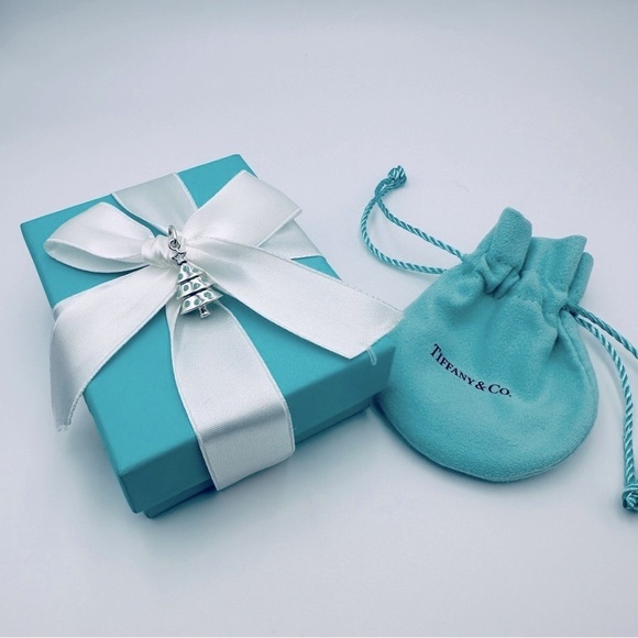 RARE Tiffany & Co. Christmas Tree Charm in Silver and Blue Enamel with Packaging - Picture 6 of 6